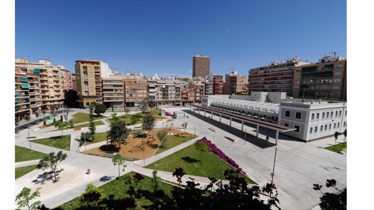 Luxury New Apartment City Centre & Beach, Alicante Bagian luar foto