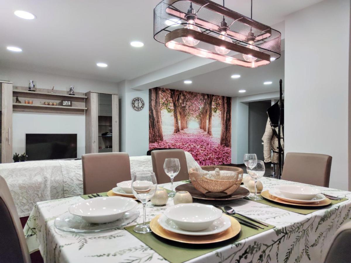 Luxury New Apartment City Centre & Beach, Alicante Bagian luar foto